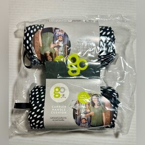 GO By Goldbug Carrier Handle Cushion‎ Black White Baby Newborn Soft (2) NEW